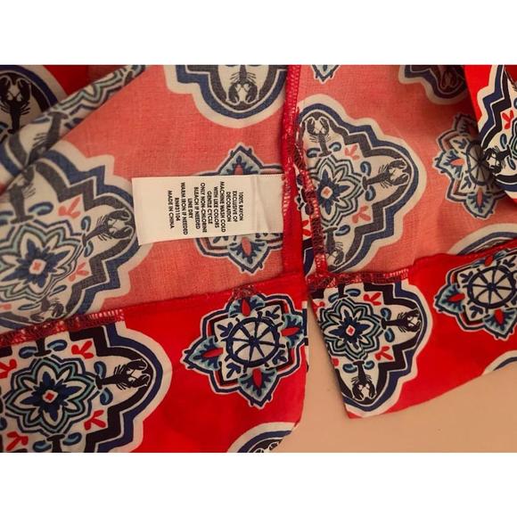 Women’s‎ Crown & Ivy red geometric blouse - Picture 7 of 7